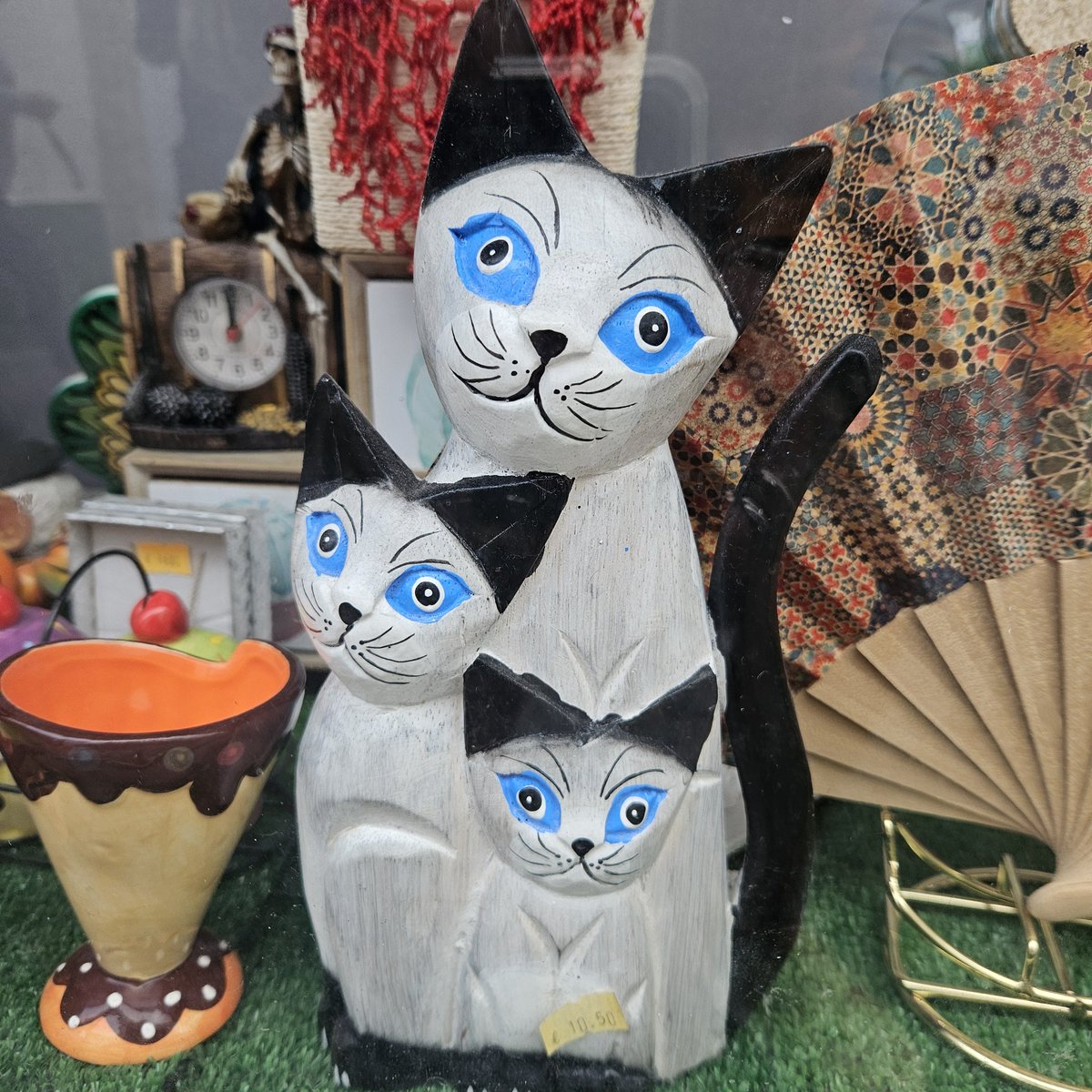 Bee (@beerobin99) on Twitter photo 