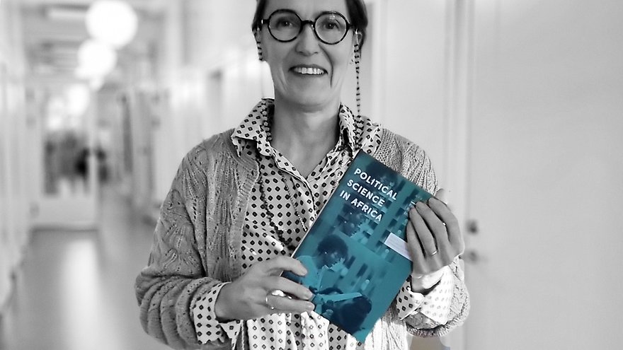Nordic Africa Institute (@nordicafrica) on Twitter photo What's the state of political science in Africa? How is it practiced at African universities? These are questions asked – and answered – in the book Political Science in Africa: Freedom, Relevance, Impact. As of today it is #OpenAccess #OAWeek <a href="/LaaksoLiisa/">Liisa Laakso</a> nai.uu.se/stories-and-ev… What's the state of political science in Africa? How is it practiced at African universities? These are questions asked – and answered – in the book Political Science in Africa: Freedom, Relevance, Impact. As of today it is #OpenAccess #OAWeek <a href="/LaaksoLiisa/">Liisa Laakso</a> nai.uu.se/stories-and-ev…