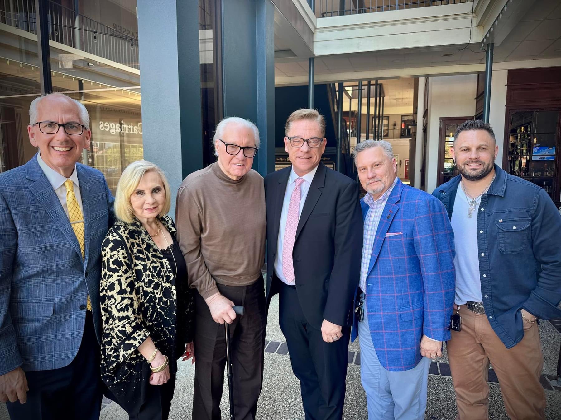 Roberts Liardon в X: „I spent two days with Jimmy Swaggart and his family!  I had over the top visit. I love this family. They have helped 100,000's of  people find Jesus.
