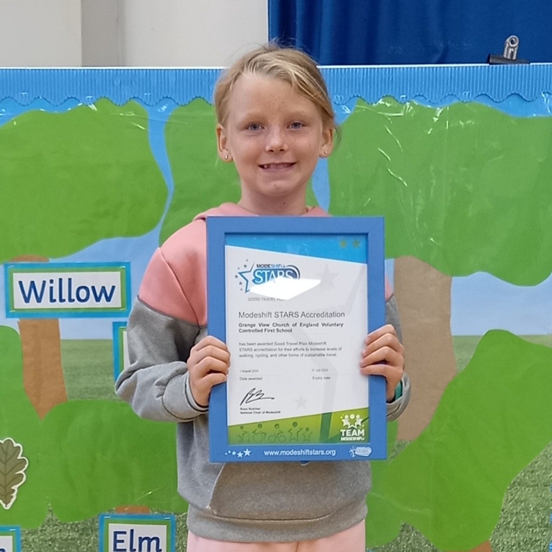 Well done Grange View Church of England Primary School on receiving their Modeshift STARS Accreditation today, which was beautifully accepted by Jessica. 🏆

They've been doing some fantastic work to encourage more pupils to walk, cycle and scoot to school.