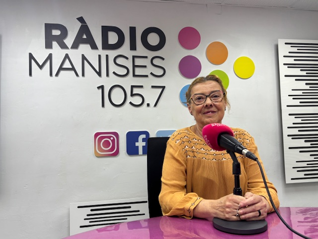 radiomanises's tweet image. Hoy se celebra el Día del Comercio Local y en nuestro magazine matinal hemos compartido unos minutos con Chelo Lliso, presidenta de #Ascoma - Asociación de Comerciantes de Manises, con quien hemos parlado de esta jornada y de las actividades de la entidad.
tinyurl.com/EntrevistaASCO…