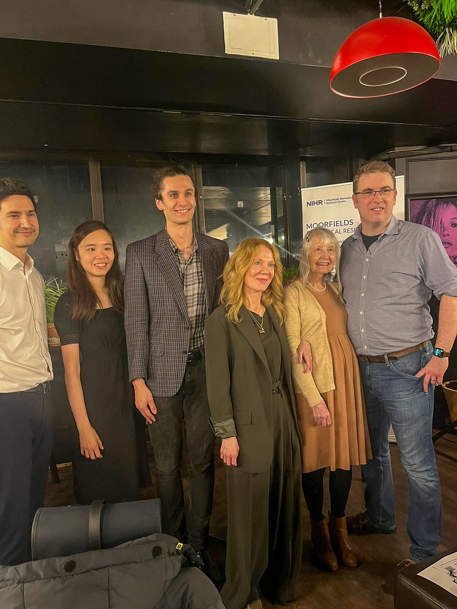 MoorfieldsBRC's tweet image. This is the #EQUALeyes panel who last night answered questions on  #DataDiversity, #algorithm drift and how #AI can work with clinicians to change the shape of healthcare for patients worldwide.

@pearsekeane @ArielYHOng @sktywagner @BrieucLehmann #ophthalmology #MachineLearning