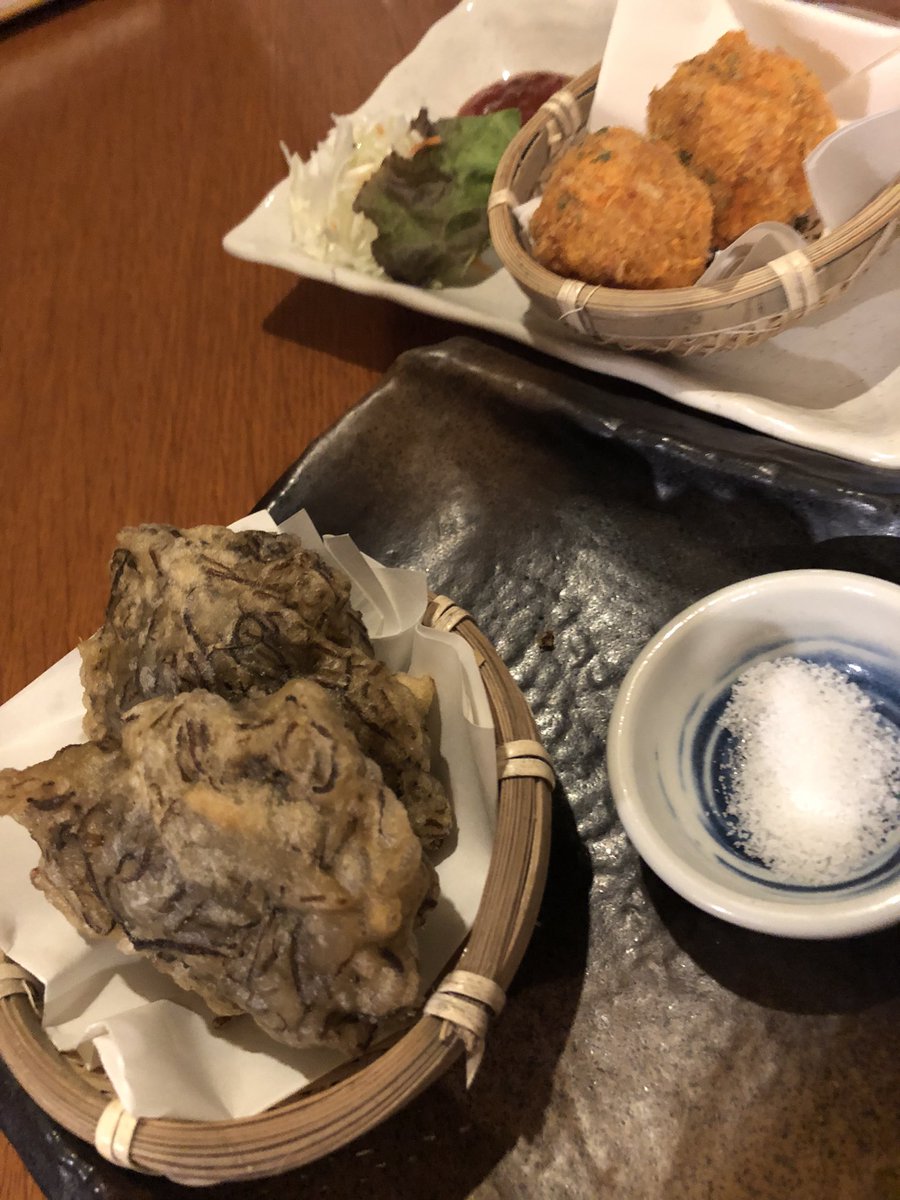SlowBaseOnomich's tweet photo. 夜，福山へ
沖縄メシ https://t.co/UrMWjF1qM0