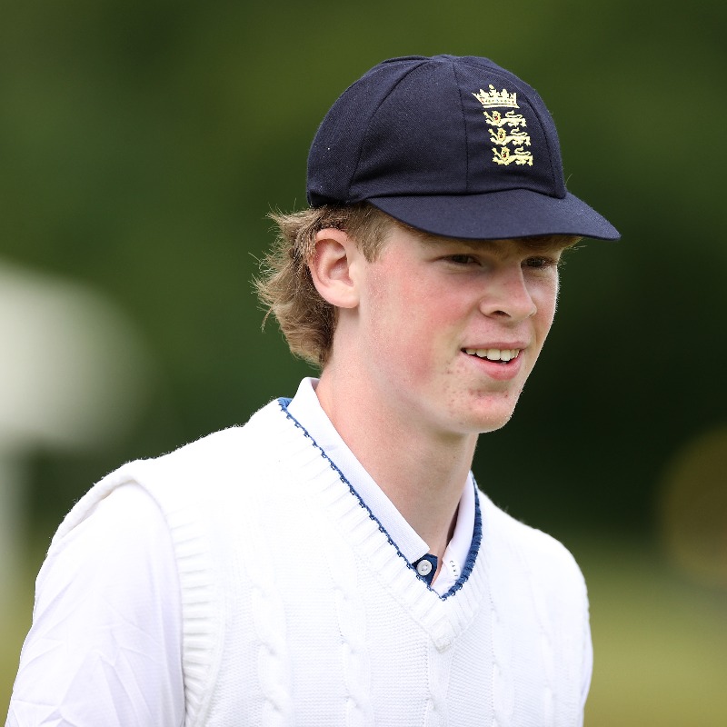 surreycricket's tweet photo. Young Lions call up for Surrey's Alex French 🦁🏴󠁧󠁢󠁥󠁮󠁧󠁿

French is named in the 18-player squad for an England U19s training camp in South Africa 👏

The tall fast bowler recently played in a U19 Test against Sri Lanka, taking 4 wickets in the match.

🤎 | #SurreyCricket