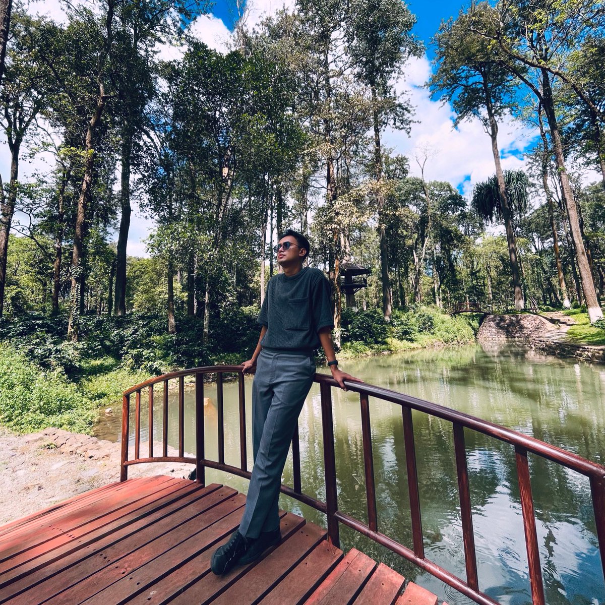 ShaneAlfred23's tweet photo. Love 💙 Coffee ☕️ Forest 🌳 https://t.co/k2x6euVuzo