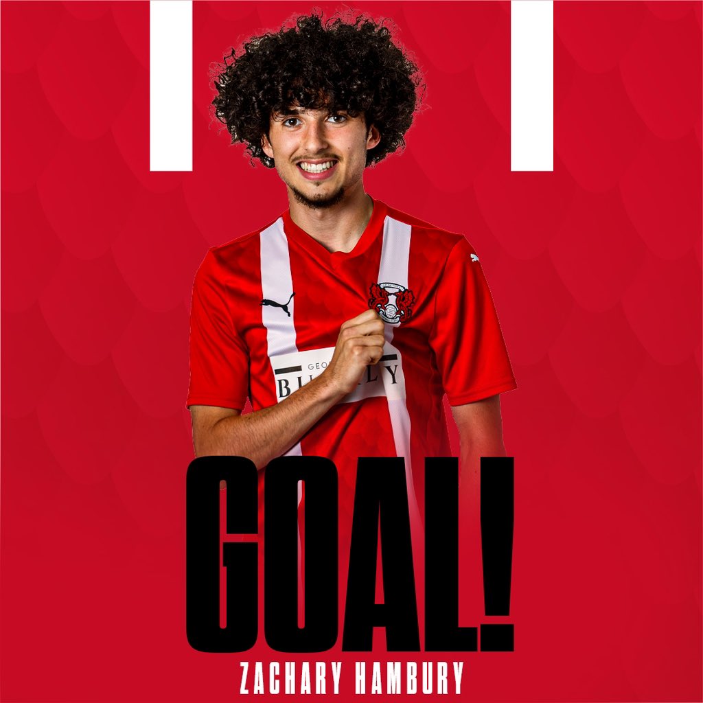 LOFCAcademy's tweet photo. The O’s have made it 4-1 as Samuel gets his brace with a nice assist from Carter and Zach Hambury gets his first making it 4️⃣ for the O’s!

During that time the home side also had a player sent off, piling more misery on Sutton.

#SUTT 1-4 #LOFC https://t.co/9hAUHcZat0