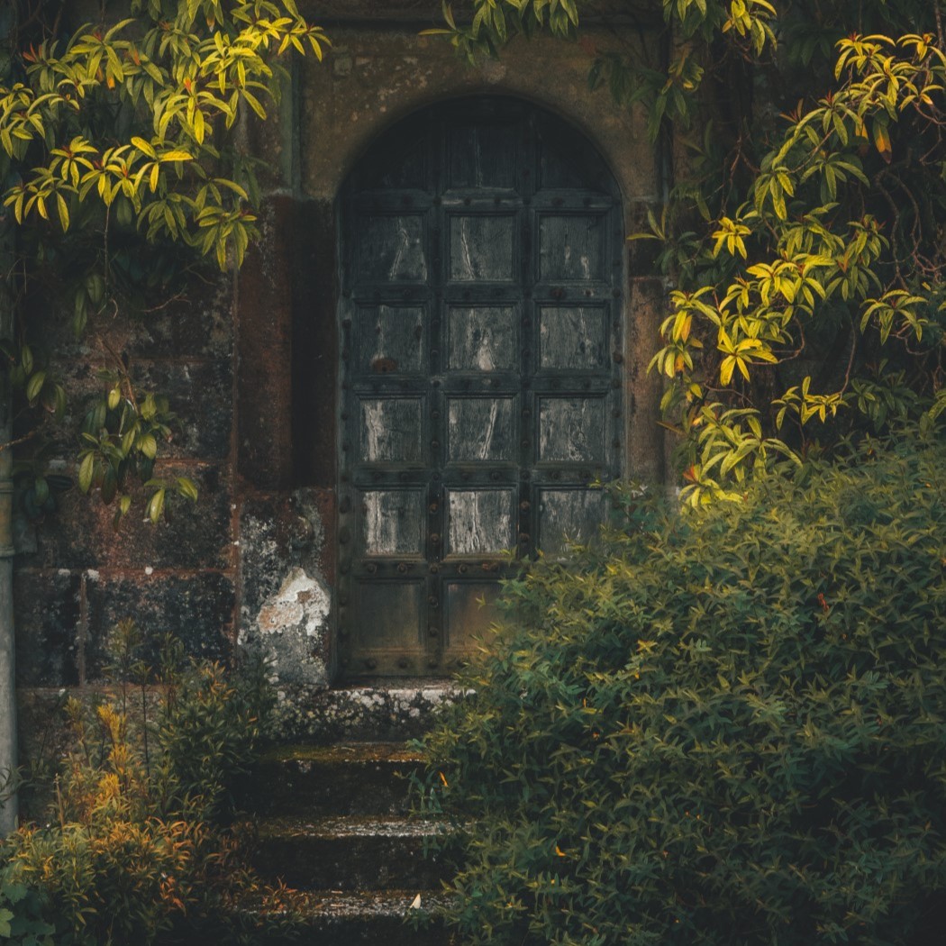 A view at Lanhydrock House.

#LoveCornwall #photography

[Photo by Rob Potter]