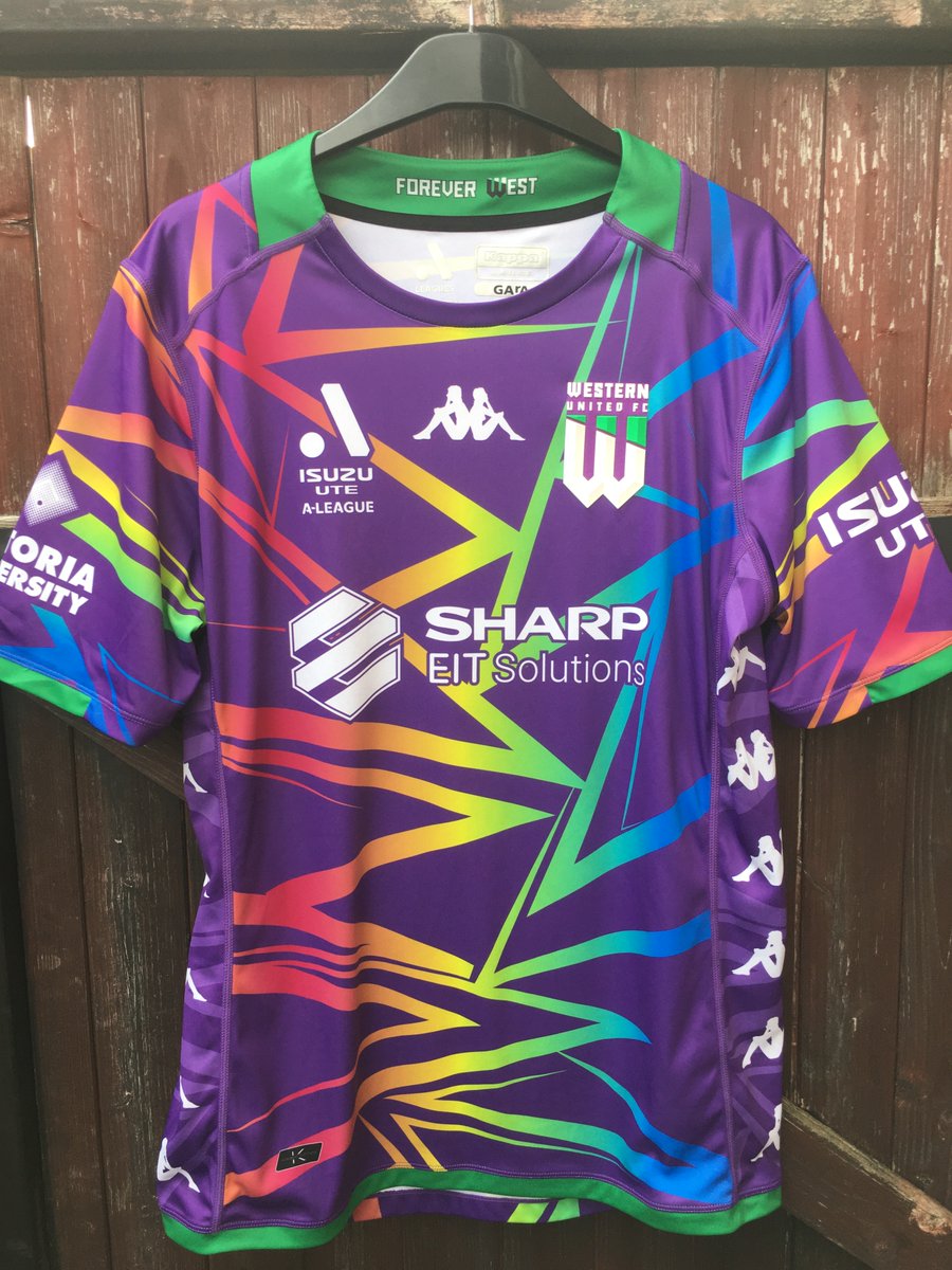 ShirtsofNeil's tweet photo. W is for:
Western United 🇦🇺 @wufcofficial #ForeverWest
RKC Waalwijk 🇳🇱 @RKCWAALWIJK #WijWijkenVoorGeenOvermacht
Wanderers FC 🏴 @wanderersafc #TheWorldsClub
Windsor FC 🏴 @windsorfc #windsorfc https://t.co/xUNPNbdgkT