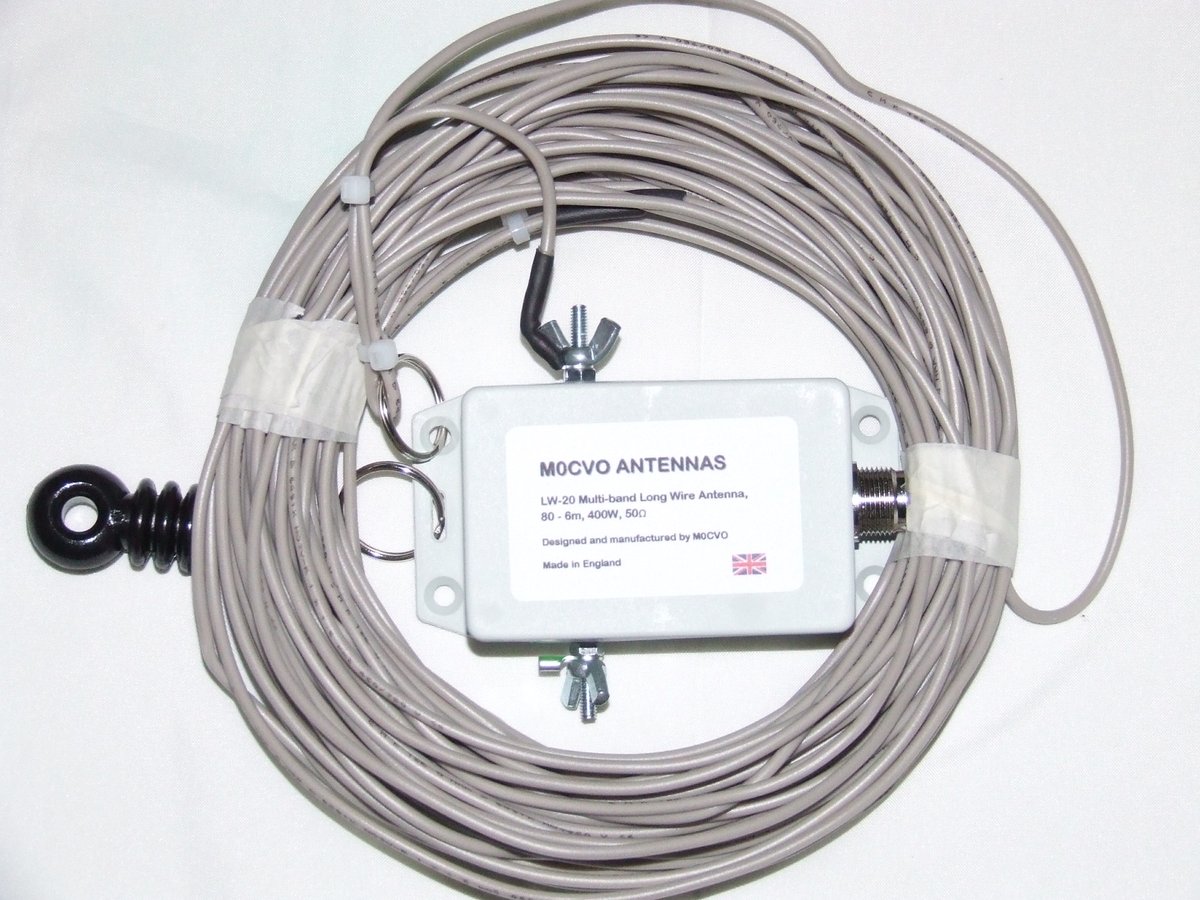 The M0CVO ANTENNAS LW range. The LW-10, only 10.14m long, covers all bands from 40 - 6m, the LW-20, 20.28m long, all bands from 80 - 6m and the LW-40, 40m long, all bands from 160 - 6m. Available from m0cvoantennas.co.uk/Products/HFAnt…