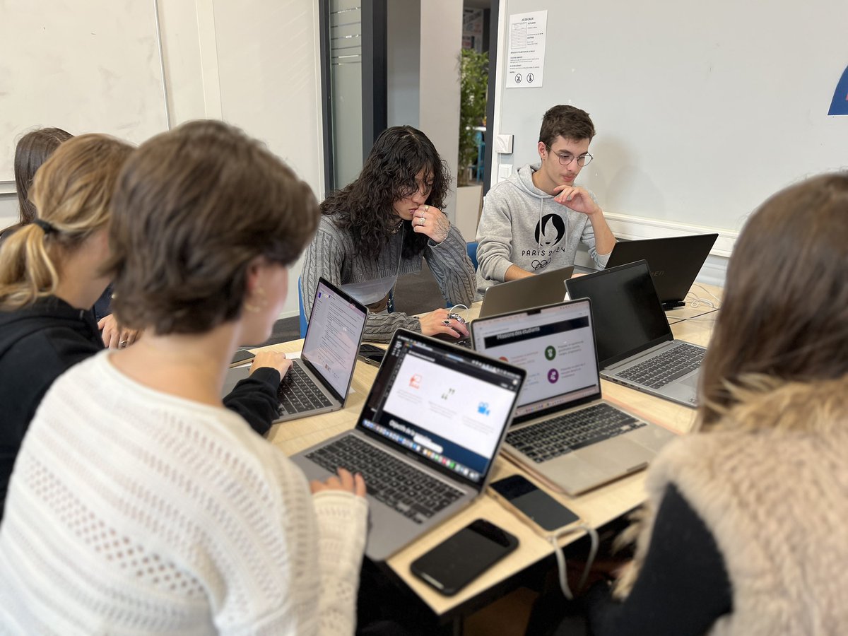 Epitech Digital School tweet media