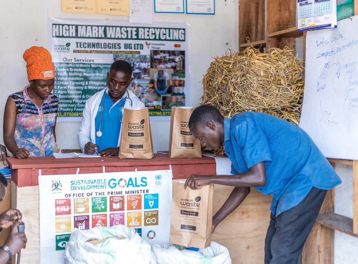 AVSI Foundation Uganda (@avsiuganda) on Twitter photo Over the past 4 years, 10,000+ youth skilled by @TheSAYproject have tapped into opportunities in agriculture, creating agribusinesses and sustaining livelihoods. <a href="/FondazioneAVSI/">Fondazione AVSI</a> is grateful for the partnership with <a href="/NLinUganda/">Embassy of the Netherlands in Uganda</a> in investing in Uganda's young people. 🌱 <a href="/jurriaanm/">Jurriaan Middelhoff</a> Over the past 4 years, 10,000+ youth skilled by @TheSAYproject have tapped into opportunities in agriculture, creating agribusinesses and sustaining livelihoods. <a href="/FondazioneAVSI/">Fondazione AVSI</a> is grateful for the partnership with <a href="/NLinUganda/">Embassy of the Netherlands in Uganda</a> in investing in Uganda's young people. 🌱 <a href="/jurriaanm/">Jurriaan Middelhoff</a>