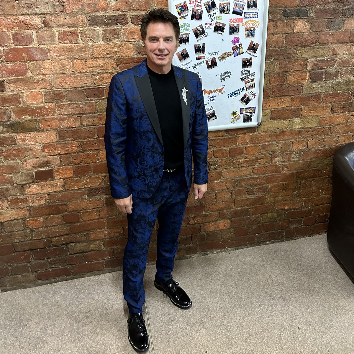 NTRLincoln's tweet photo. @JohnBarrowman was in the building and he ‘Laid Bare’ all to our delighted audience. He showcased fantastic vocal performances and hilarious uncensored stories. It was a truly wonderful evening enjoyed by all. 👏

#WeSupportNTR https://t.co/GuJGAWc79p