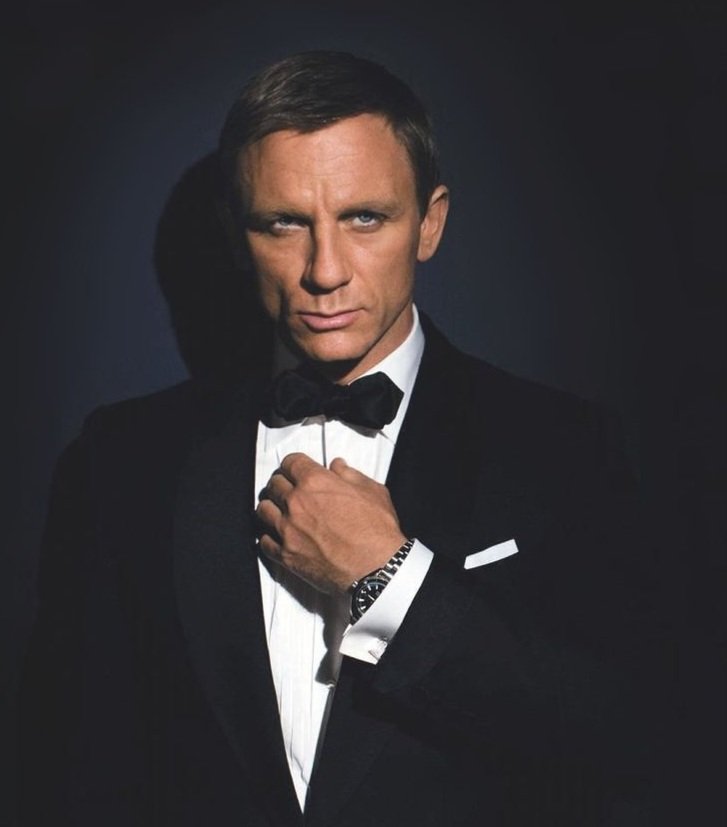 Ushbu aktyor ishtirok etgan barcha filmlarni sevib tomosha qilganman.