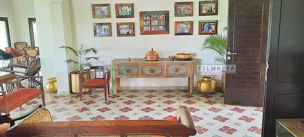 Filmapia's tweet photo. Old-world Portuguese home with a beautiful tiled roof, and classy vintage furniture, nestled among huge trees. In #Bangalore for your Film Shoots.

https://t.co/1RTWfTevLu

#HomeIsWhereTheTreasureIs #YourPlaceForFilmShoots #Location #Shoot #Advertising #AdShoot #Movies #Ad https://t.co/tJJljn1sgT