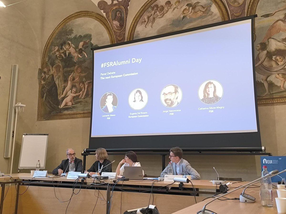 EUI_FSR's tweet photo. #FSRAlumni Day
Jorge Vasconcelos (FSR): "a single energy policy can not be imposted at European level. Power can not be taken from the member states" https://t.co/ZBqTRnQbV2