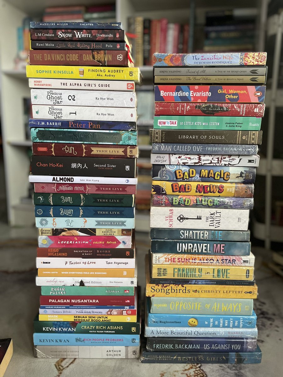 Guys, bantu RT kalau lewat di timeline kalian yaaa!🫶🏼 
aku mau lanjutin wts buku aku yg kemarin. semuanya koleksi pribadi, original. dilihat dulu kondisinya sebelum ngefix ya temen-temen. nanti di thread aku selipin beberapa buku gratis jg buat kalian thankyou~
#zonauang  #wts