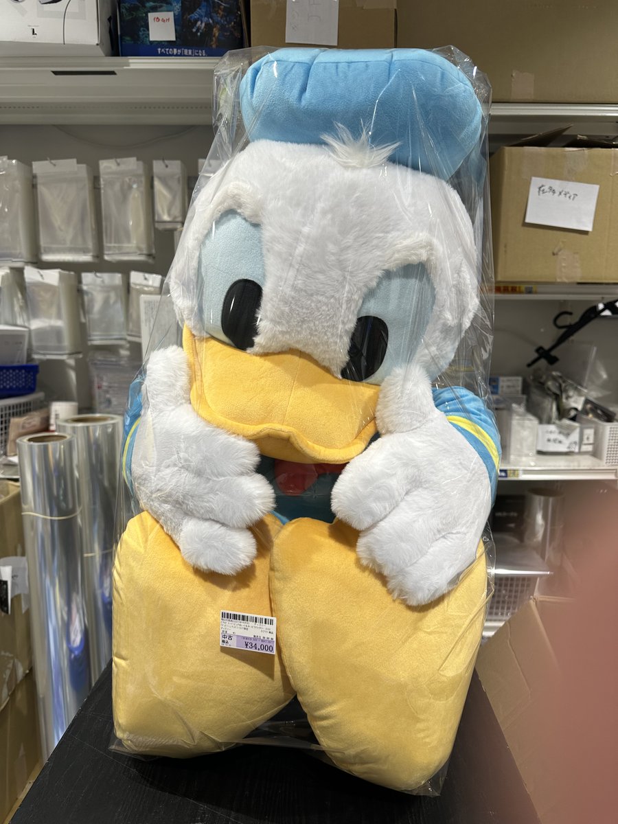 ✨商品入荷情報✨】 ﾄﾞﾅﾙﾄﾞ ｽｰﾊﾟｰﾋﾞｯｸﾞぬいぐるみ ﾊﾋﾟﾘｸﾌｧｸﾄﾘｰ