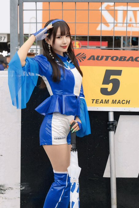 Twitterのコスプレ画像32