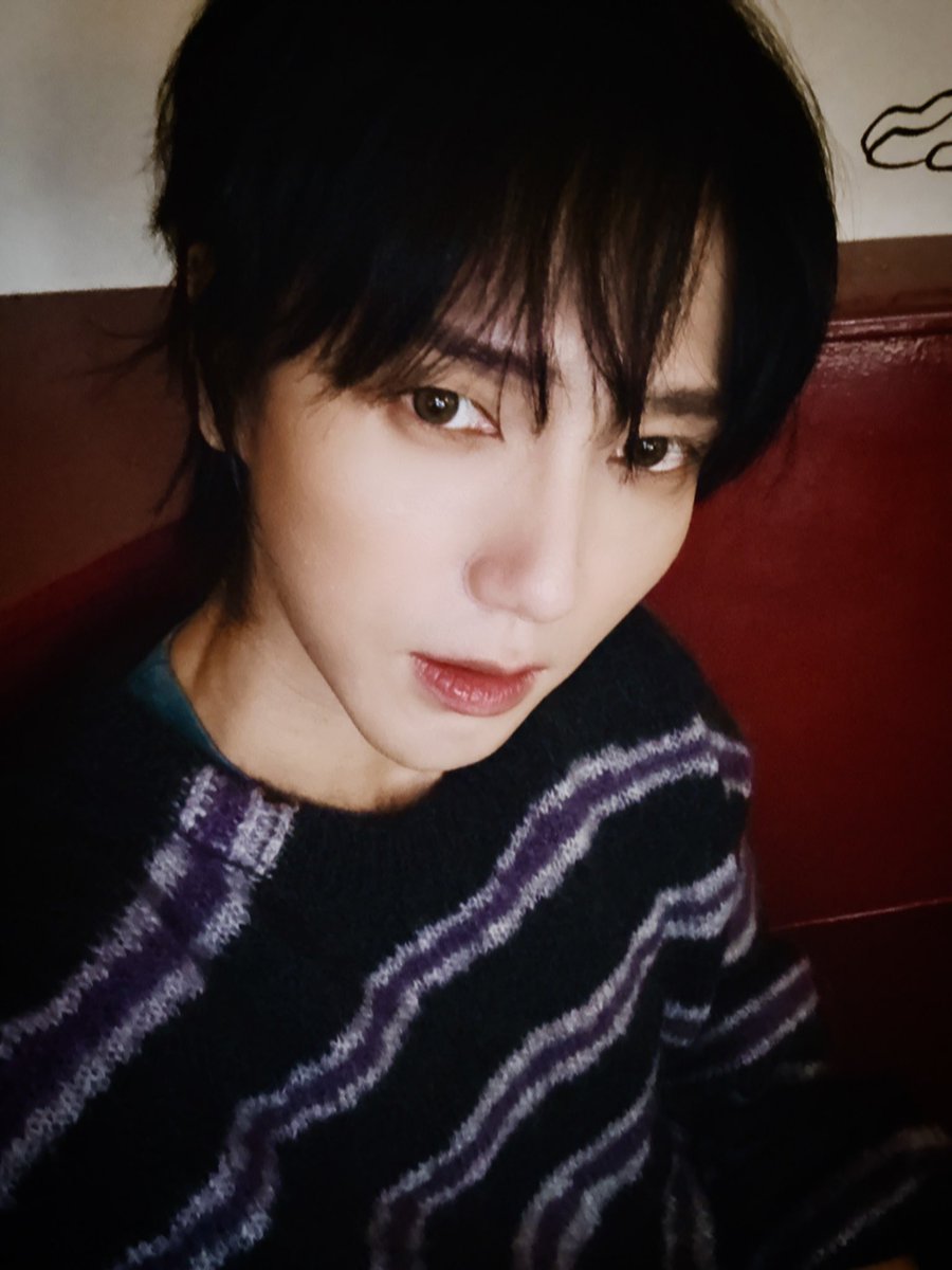 Yesung (@shfly3424) on Twitter photo Time inevitably flows
Don't worry, it's not as big a deal as you think
Let's not worry in advance. Me and you too ~ #Its_Complicated <a href="/YESUNG_smtown/">YESUNG official</a> Time inevitably flows
Don't worry, it's not as big a deal as you think
Let's not worry in advance. Me and you too ~ #Its_Complicated <a href="/YESUNG_smtown/">YESUNG official</a>