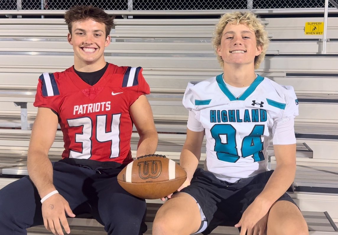 azpreps365.com/articles/17752…
<a href="/BrandonABrown34/">Brandon Brown</a> <a href="/maxbrown_15/">Max Brown</a>