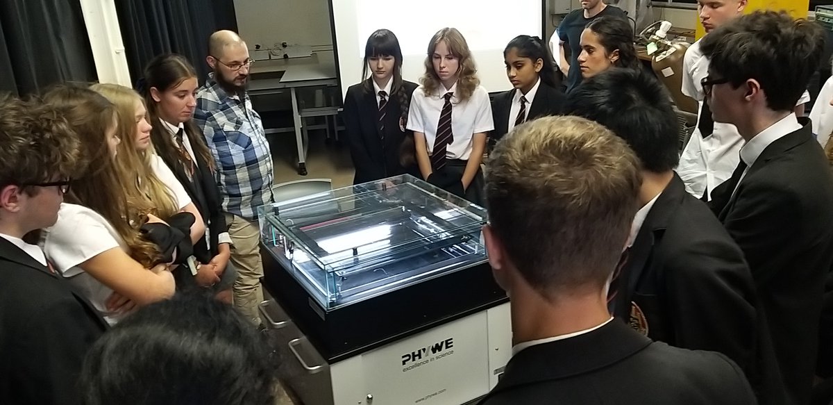 A Year 11 group enjoyed a visit to the Cavendish Laboratory’s Physics at Work exhibition. Experts spoke on semi-conductors, theoretical condensed matter physics, cloud &amp; spark chambers, engineering software simulations &amp; gave exciting demonstrations. #physics #cambridge #science