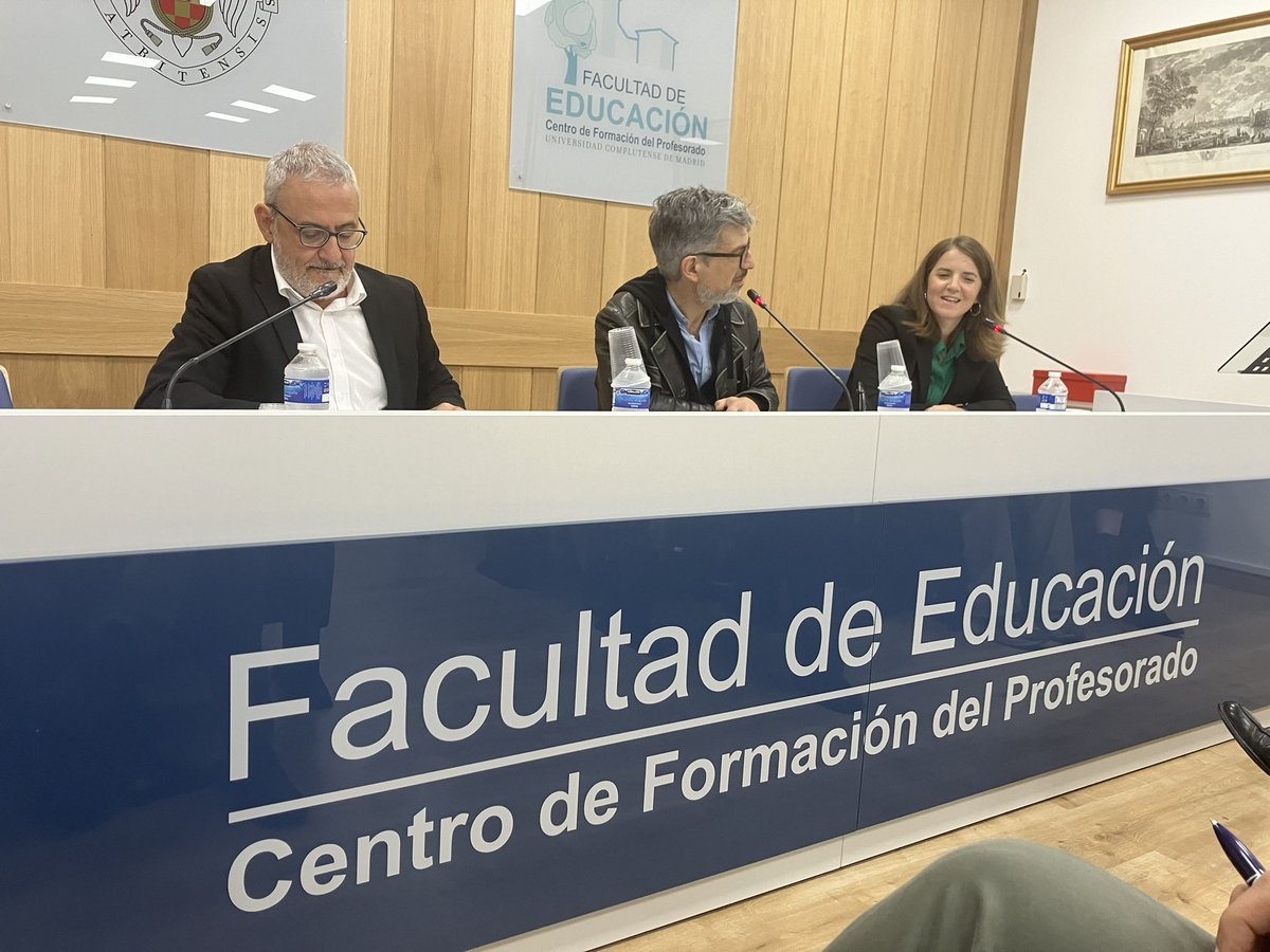 Escuchando a Fabrice Hadjadj hoy en <a href="/ucm_educacion/">Facultad Educación UCM</a>. Tragedia, educación y paradigma tecnocrático. Mediación de <a href="/bthoilliez/">Bianca Thoilliez</a> y moderación de #DavidReyero