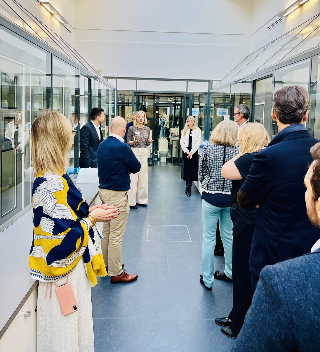 Givaudan's tweet image. This year’s #InvestorFieldTrip took place in #Paris, featuring insights from leaders and tours of our #Kléber office and #Argenteuil site, including the #Perfumery School. Thank you to all participants!

Discover more here: bit.ly/3YBzy4s

#CommittedtoGrowth