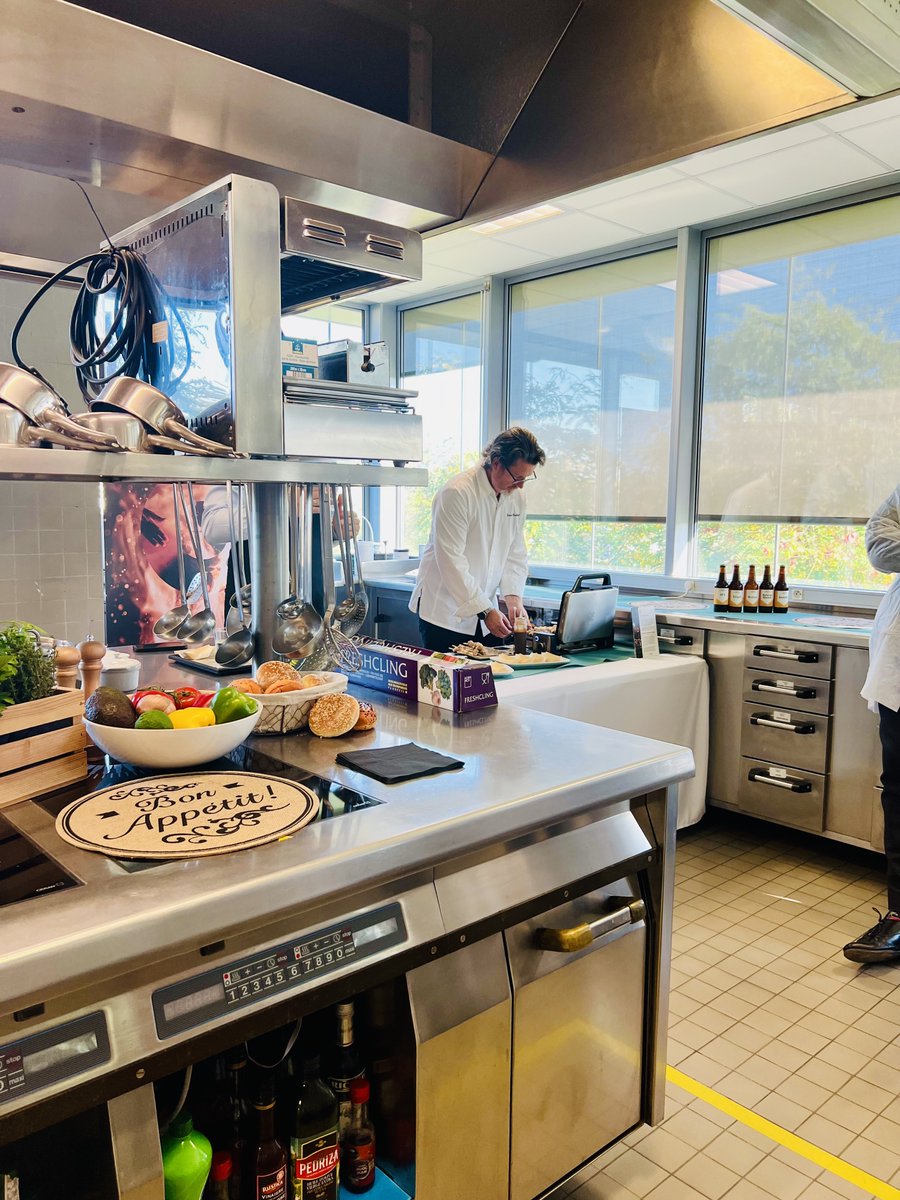 Givaudan's tweet image. This year’s #InvestorFieldTrip took place in #Paris, featuring insights from leaders and tours of our #Kléber office and #Argenteuil site, including the #Perfumery School. Thank you to all participants!

Discover more here: bit.ly/3YBzy4s

#CommittedtoGrowth