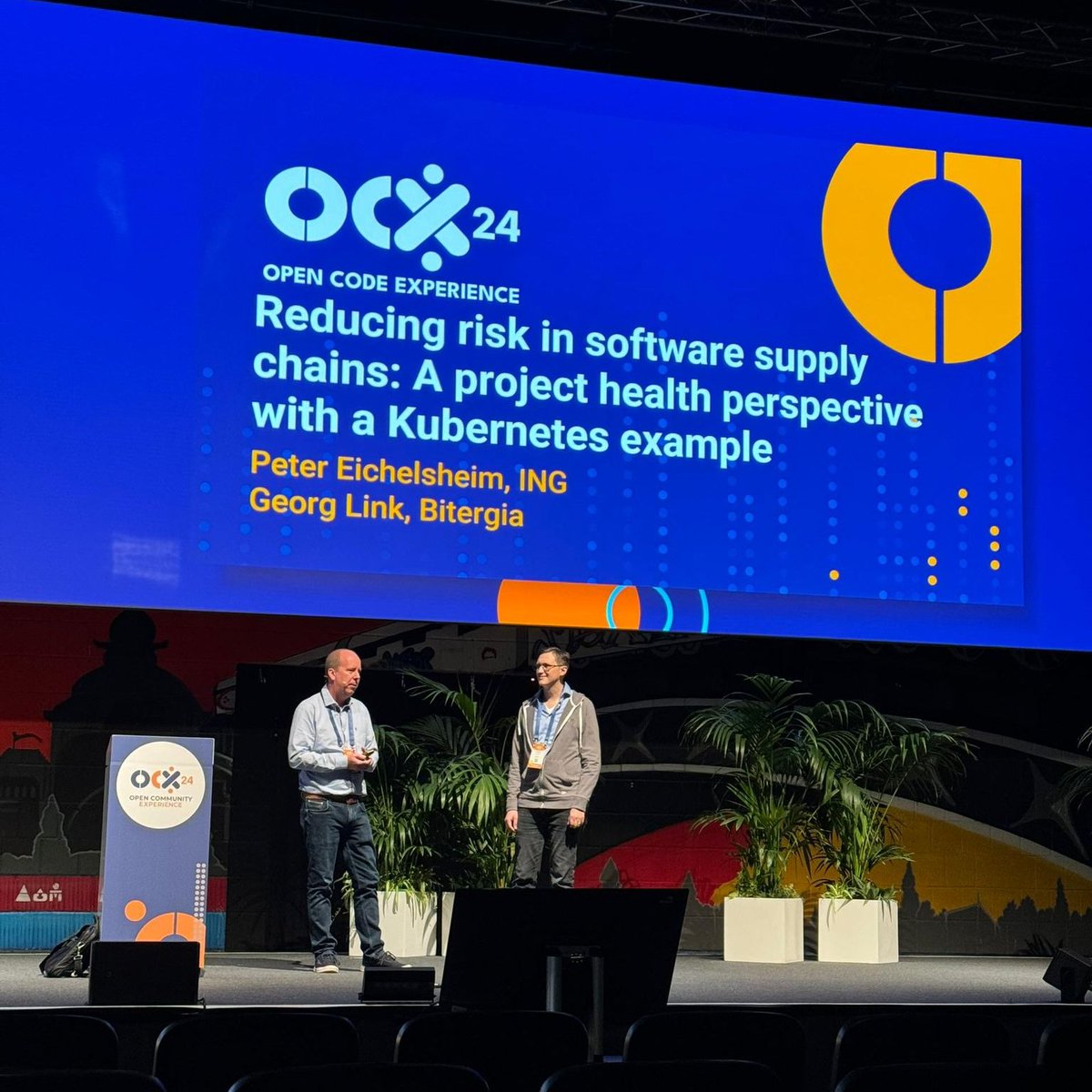Bitergia's tweet photo. 🖥️ ✏️ Yesterday at @ocxconference, we explored "Reducing Risk in Software Supply Chains."

We discussed powerful strategies for anyone looking to strengthen their good practices in open source projects. 

#OpenSource #CommunityHealth #SoftwareSupplyChains #OCX24 https://t.co/cjXijJRewy