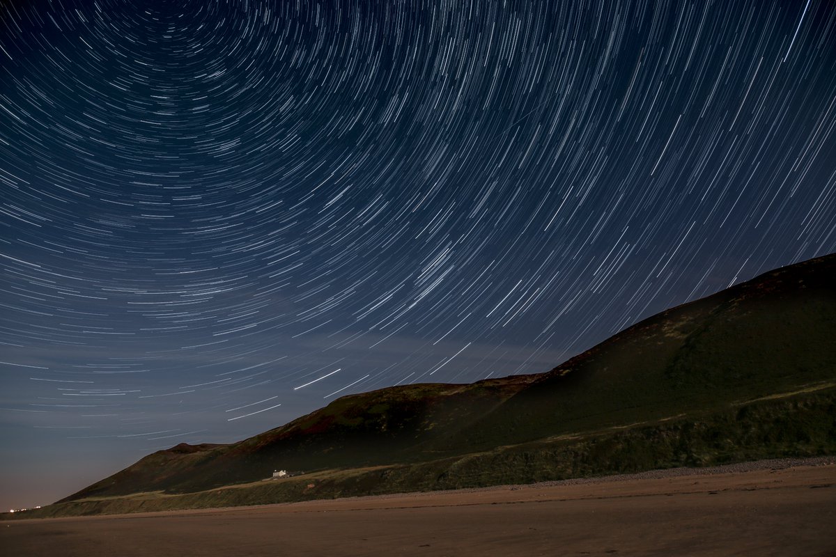 Night at #Rhossili <a href="/visitwales/">Visit Wales 🏴󠁧󠁢󠁷󠁬󠁳󠁿</a>
 <a href="/WormsheadHotel/">The Wormshead Hotel</a>
 <a href="/rhossiligallery/">Rhossili Gallery</a>
 <a href="/Ruth_ITV/">Ruth_TV</a>
 <a href="/kelseyredmore/">Kelsey Redmore</a>
 <a href="/BBCWeatherBot/">BBC Weather Bot</a>
 <a href="/WalesOnline/">WalesOnline 🏴󠁧󠁢󠁷󠁬󠁳󠁿</a>
 <a href="/SianWeather/">Siân Lloyd</a>
 <a href="/GowerLive/">Gower Live</a>
 <a href="/SabrinaJayneLee/">Sabrina Lee</a>
 @NTGower
 <a href="/DerekTheWeather/">Derek Brockway - weatherman</a> 
<a href="/S4Ctywydd/">S4C Tywydd</a>