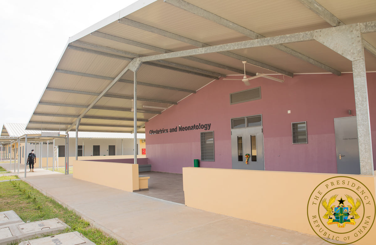 nanakgyesi1's tweet image. This is 85-bed Central Gonja District Hospital. Its construction started in 2018 under President Akufo-Addo, which has been completed and commissioned.
