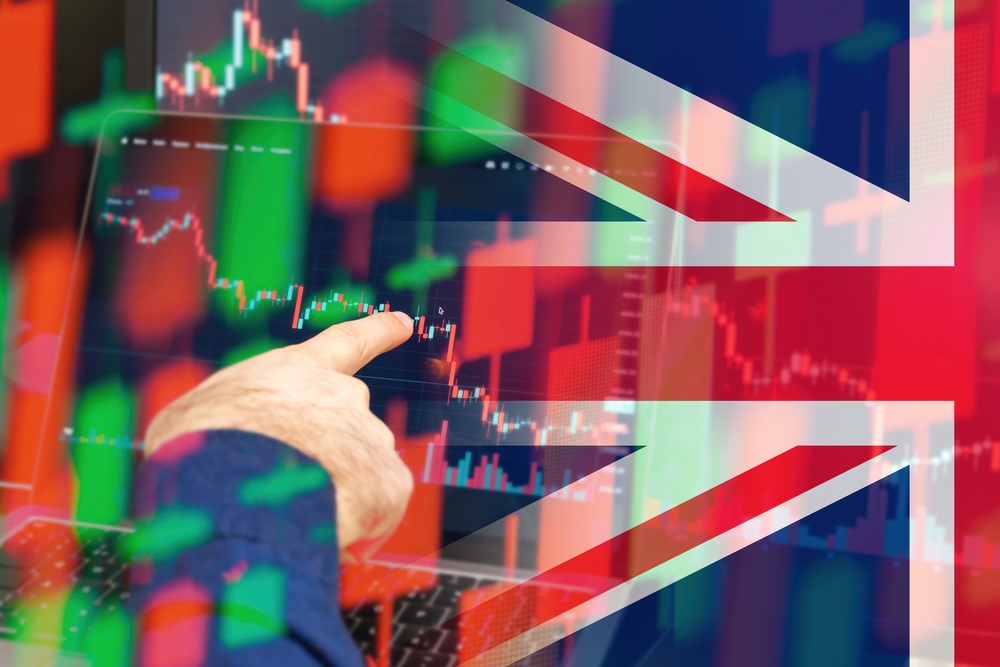 In this week’s Funds Crescendo, Senior Fund Manager Daniel Lockyer discusses the overall strong performance of UK small-cap stocks, and ongoing uncertainty surrounding potential tax changes.

hawksmoorim.co.uk/research/artic…

(Finance Professionals Only)