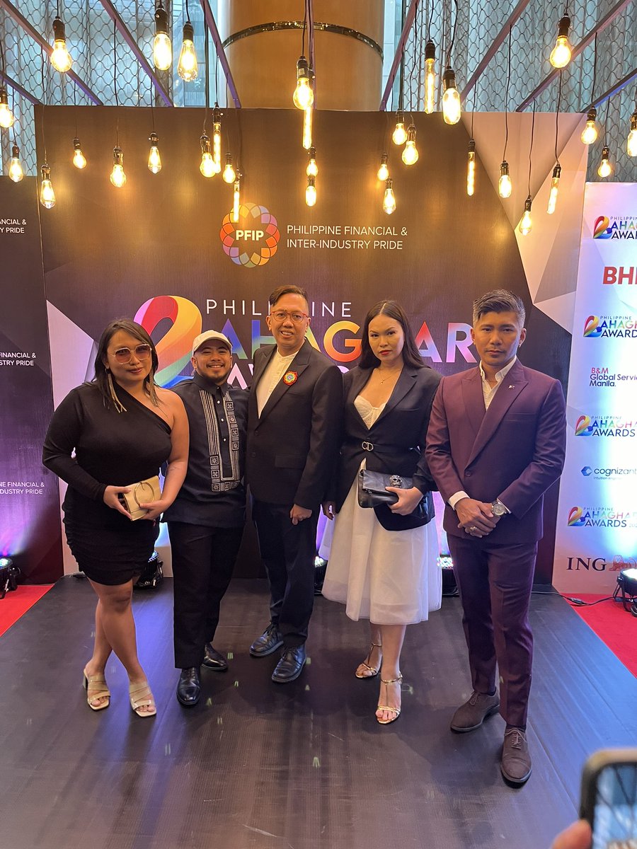 pfippride's tweet photo. #HappeningNow
The corporate pride community is alive and well tonight. Here are some snapshots from the #PHBahaghariAwards2024 #PFIPYear11Gala red carpet. https://t.co/9FDPQkTOps