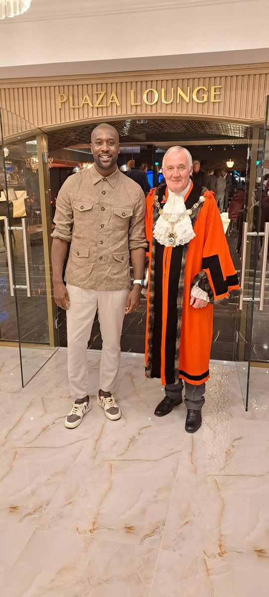 Mayor of Havering tweet media