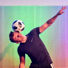 We look forward to welcoming Jamie Knight to Little Waltham on the first day after half term for freestyle football workshops for each year group and a special assembly and masterclass session. All the children are very excited for this event!