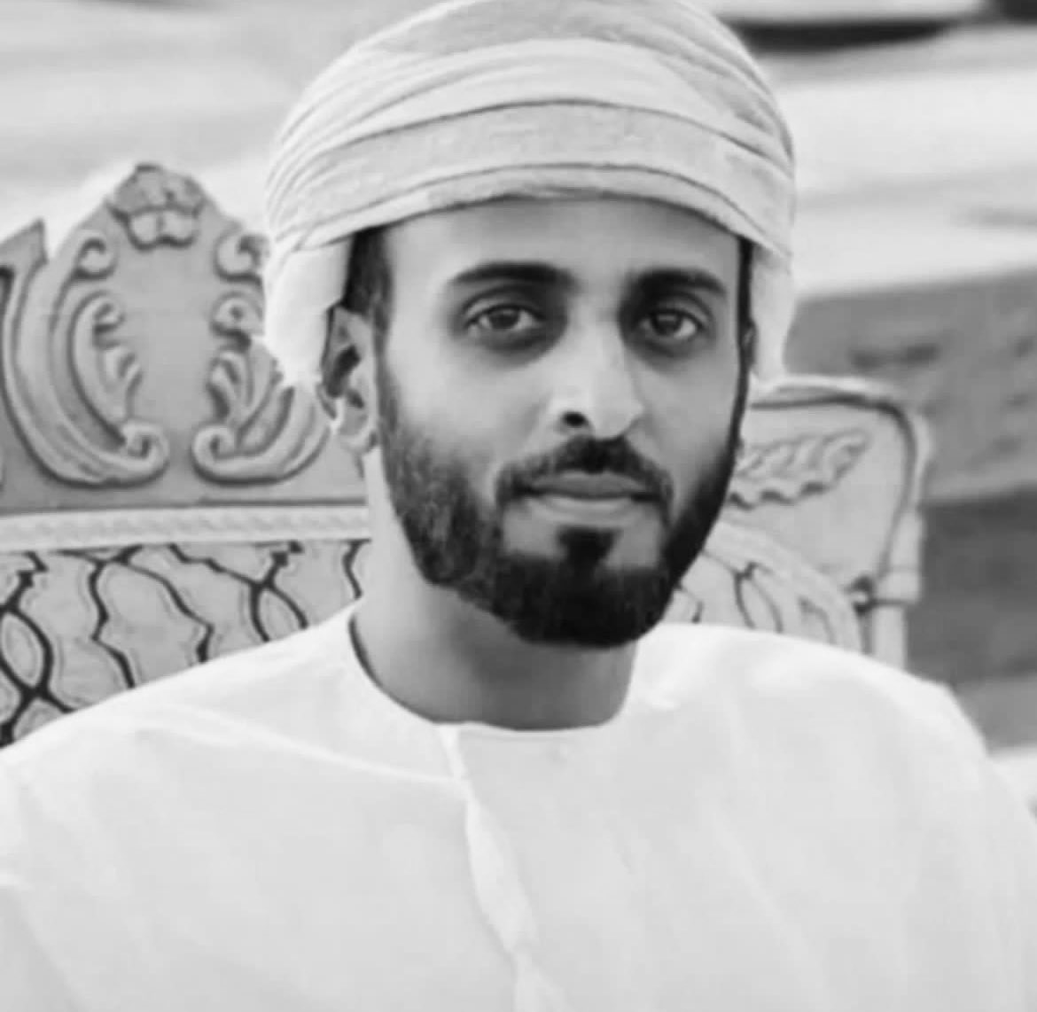 alshahrinowaf's tweet photo. إذا أحب الله عبداً وضع له القبول في الأرض، رحم الله الشاب الخلوق( محاد بن سعيد بن سالم مكيجاح المعشني) الذي اجتمعت الناس على محبته وذكره بالخير ، لا نقول إلا ما يرضي ربنا " إنا لله وإنا إليه راجعون " رحمك الله وأسك��ك فسيح جناته وألهم أهلك وذويك الصبر والسلوان. https://t.co/U9irwtkA00
