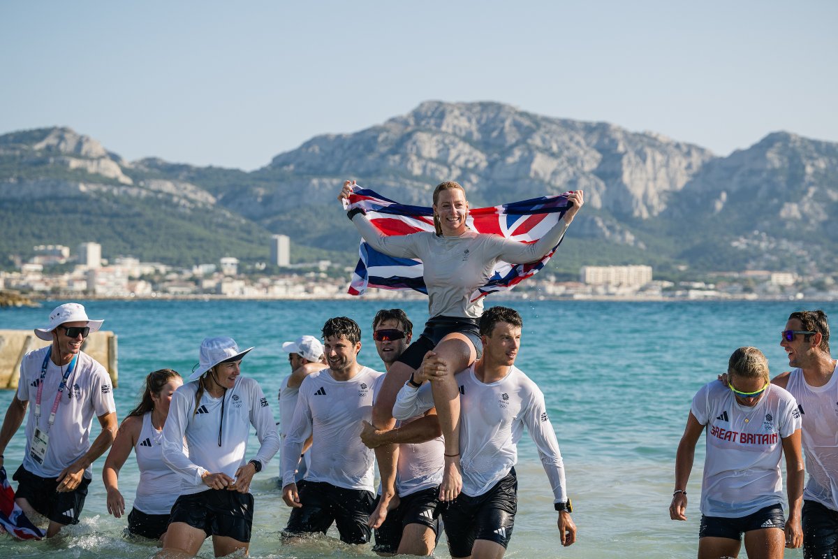 After an incredible gold medal winning summer, Ellie Aldridge has been shortlisted for the prestigious <a href="/worldsailing/">World Sailing 🌎⛵️</a> Female Rolex World Sailor of the Year 🙌🏻

📣 Voting closes at midnight UTC 27th October 📣

Vote for Ellie here 🔗4wbapryf7or.typeform.com/WSAwards2024?t…

📷World Sailing