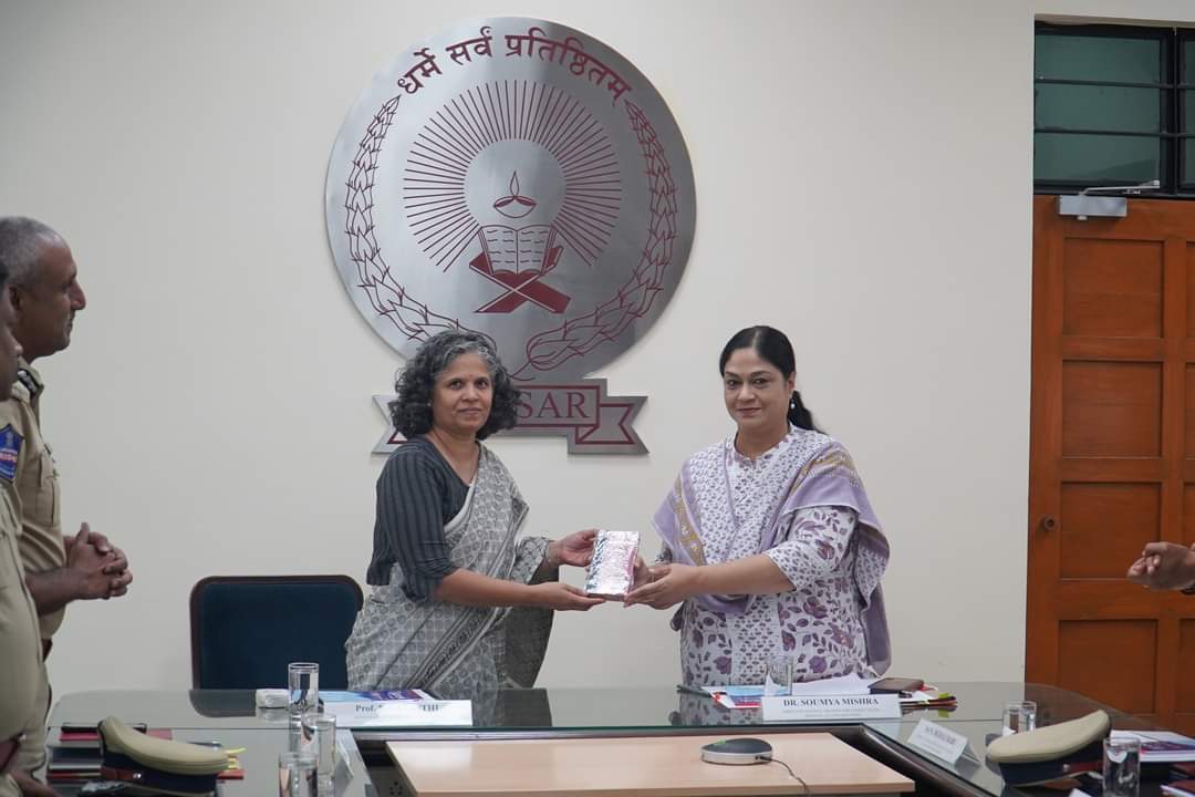 tgprisons's tweet photo. The Prisons and Correctional Services Department met at NALSAR to discuss the new Telangana Prisons Act, 2024, chaired by Dr. Soumya Mishra, IPS. #Telangana #PrisonReform https://t.co/Z9tL7un6ok