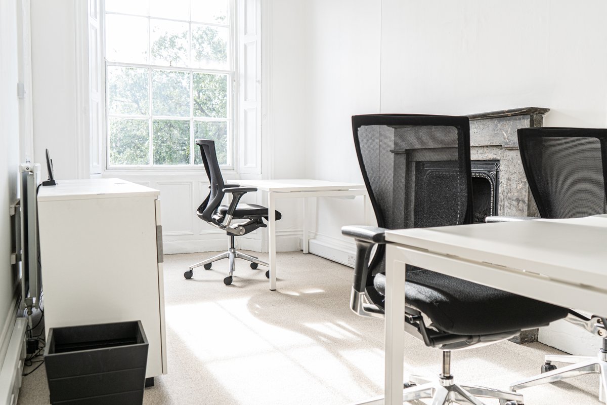 Offices at No.1 tweet media