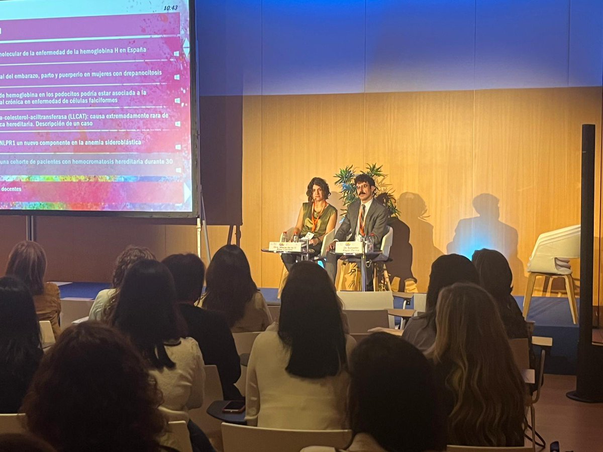 HematoHUVR's tweet image. Participación de la Dra. Beatriz Chiclana con una comunicación oral sobre el déficit de LCAT que causa #anemia hemolítica hereditaria en la sesión de #Eritropatología presentada por el Dr. Salvador Payán @salvadorpayan 
#SomosHUVR #Hemato2024 
@HospitalUVRocio @sehh_es