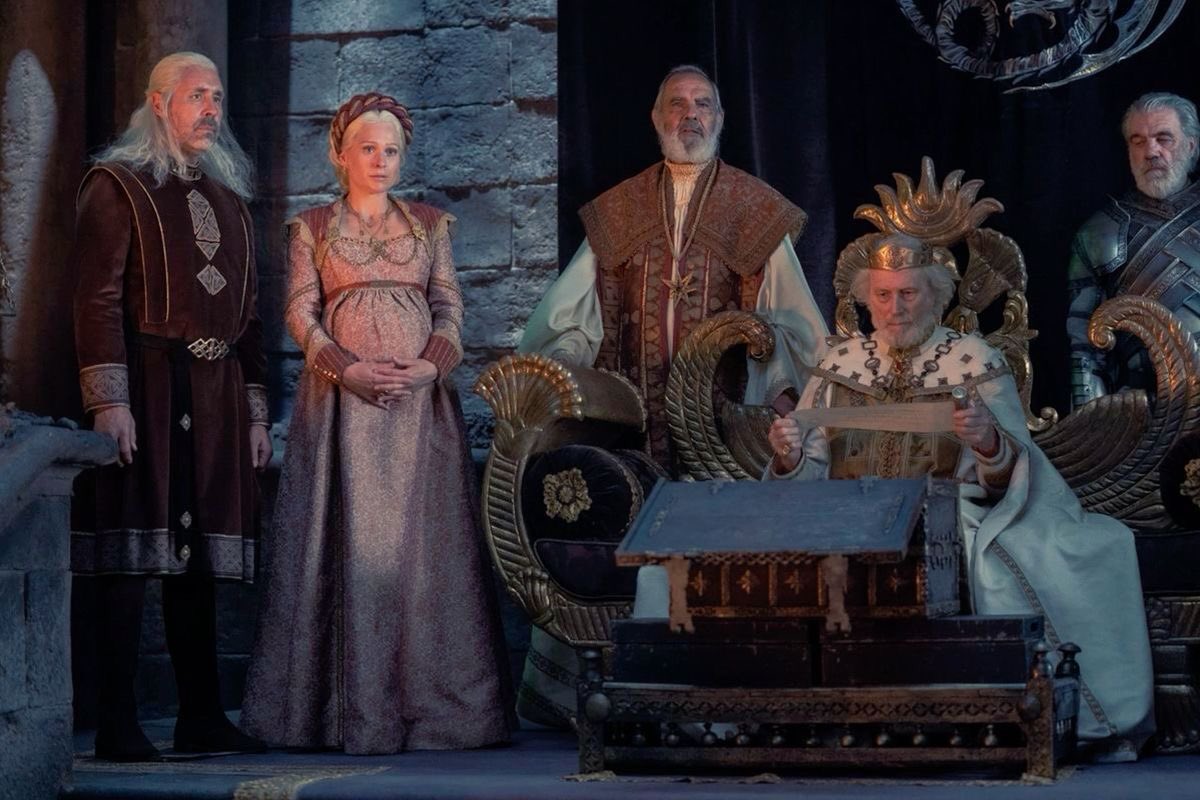 💭 ⋆｡𖦹°⭒˚｡⋆ (@aemmathinker) on Twitter photo 