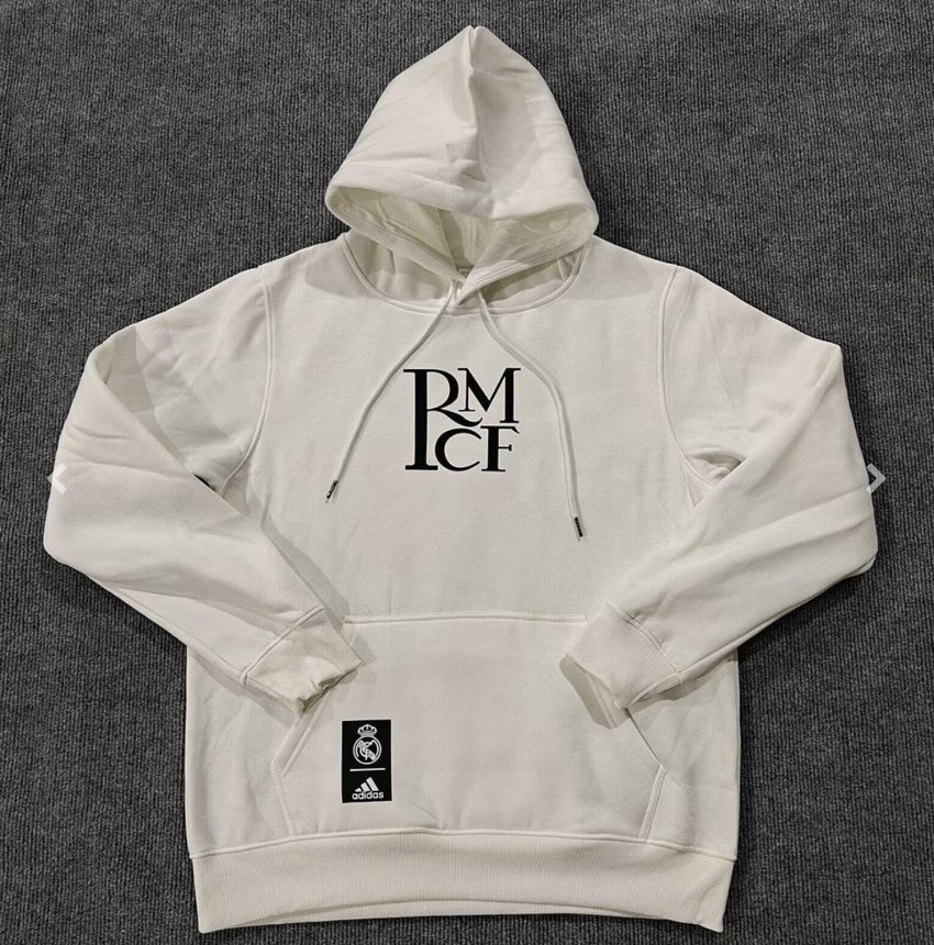 MadridismoreaI's tweet image. SORTEO INTERNACIONAL 🚨🚨

Si el Real Madrid gana al Barsa y Vinicius marca, vamos a sortear esta sudadera entre todos los que den RT a este tuit y sigan a @Ctinfo_17 y a @MadridismoreaI 🤍

*OPCIONAL* 
Mencionar a un amigo (doble participación)