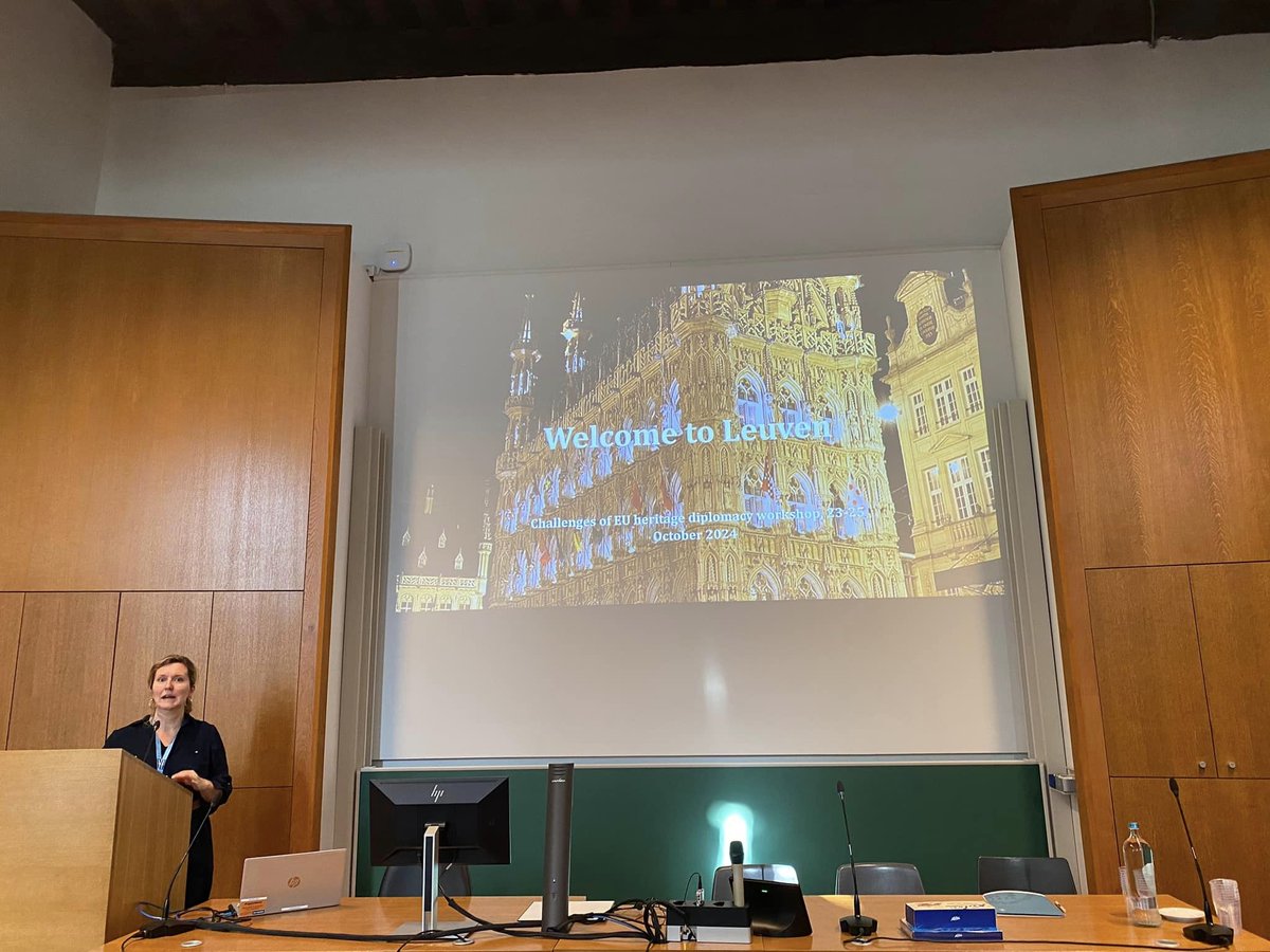 ✨At the conference "Challenges of EU Heritage Diplomacy" at <a href="/KU_Leuven/">KU Leuven</a> our co-speakers Professor Dr Mirja Lecke and Professor Dr Hausmann present some exciting finding on the topic of #memory and #heritage in #Ukraine.
▶️shorturl.at/zAGQK
📸Yuliya Yurchuk
#DenkraumUkraine