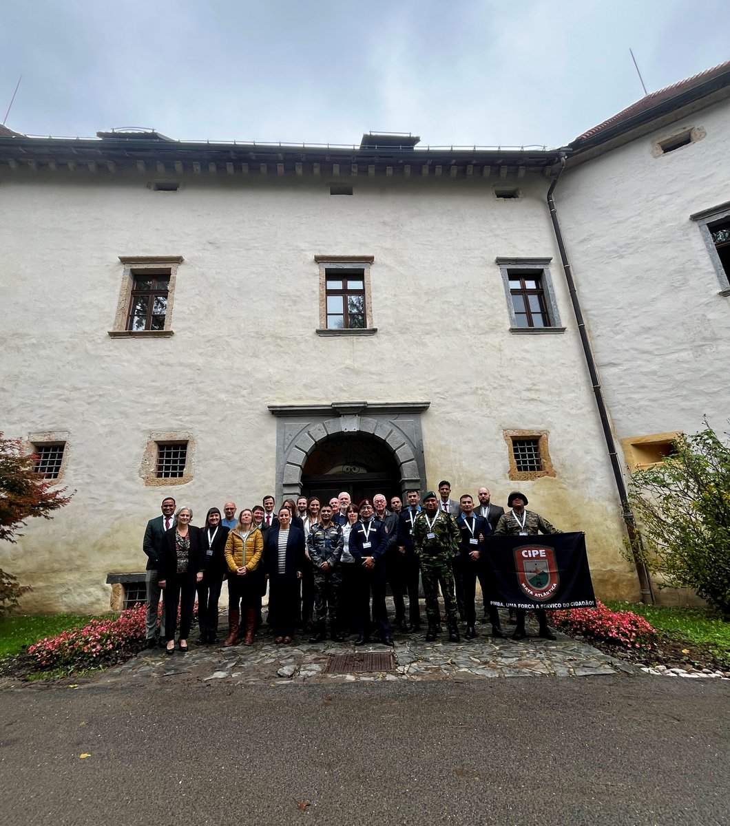 POTC_Slovenia's tweet image. ✅🇺🇳 Today, we successfully concluded the UN-certified Comprehensive Protection of Civilians Training! 
🤝 We want to thank the engaged participants, insightful speakers and partners from the ESDC for making this training great.

#ProtectionOfCivilians #UNTraining