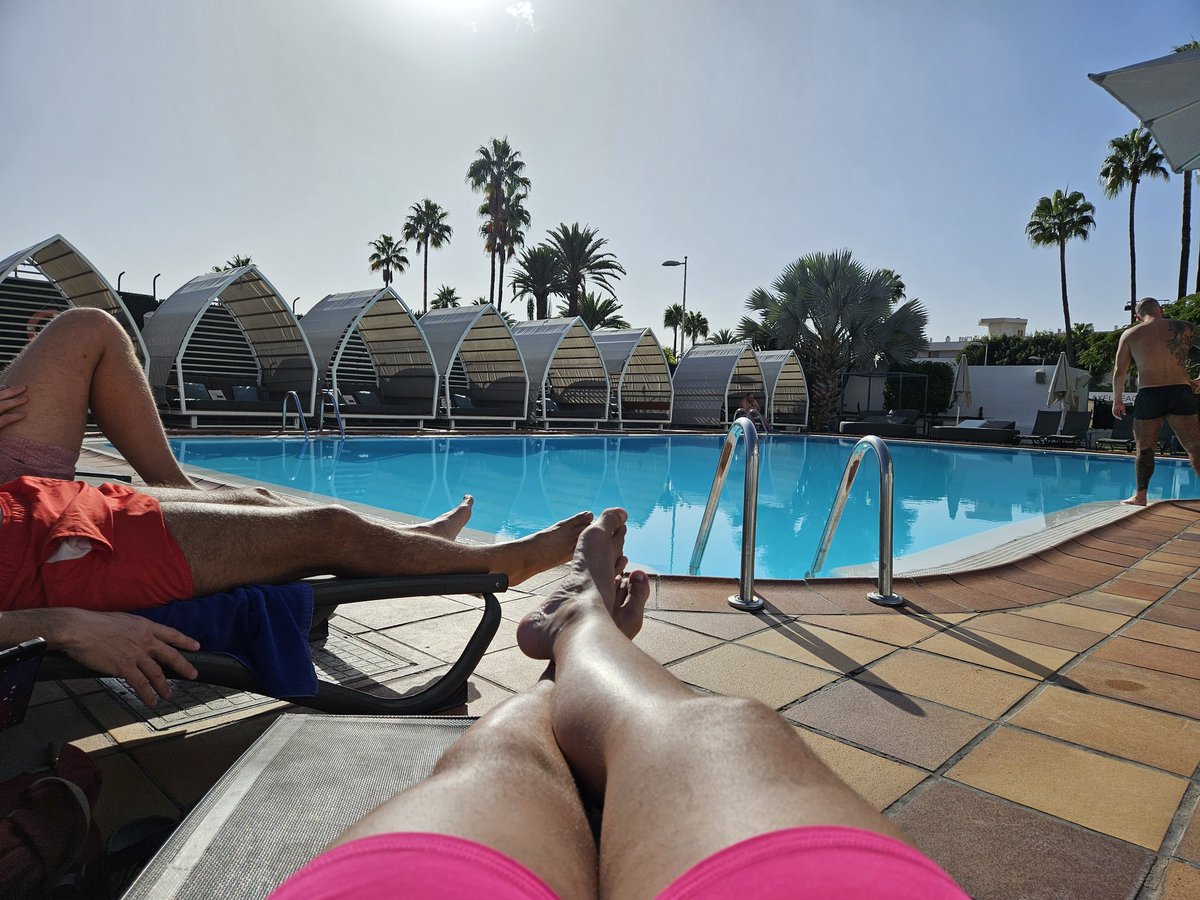 fu_world1's tweet photo. Angekommen im Urlaub 😍🍀🏖 https://t.co/I9B2AAbUzA