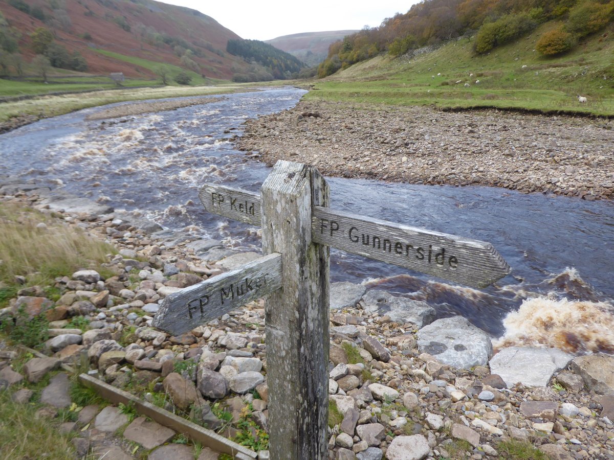 In Swaledale last Sunday for the last <a href="/DalesBus/">DalesBus</a> service of the summer season <a href="/FingerpostFri/">Fingerpost Friday</a> #FingerpostFriday.