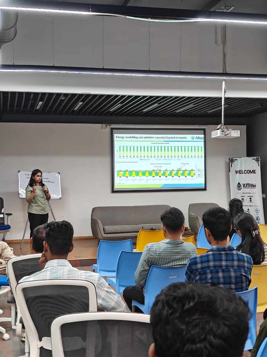 IdamInfra's tweet photo. We are thrilled that our team member @RichaKarve represented Idam Infrastructure at IEEE Bombay Section’s Research Colloquium Series 2024, as part of the “Power & Energy System” in collaboration with VJTI.
#IEEE #VJTI #RenewableEnergy #EnergyStorage #EnergyModelling https://t.co/mGW0VGa6Bg