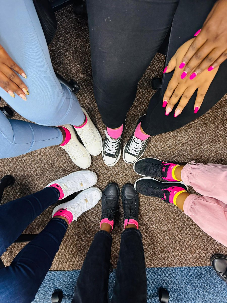 icealionug's tweet photo. Stepping up for the breast cancer awareness month. One pick sock at a time.
#BreastCancerAwarenessMonth #PinkSocks
#togetherinpink https://t.co/qRuvwLwJPN
