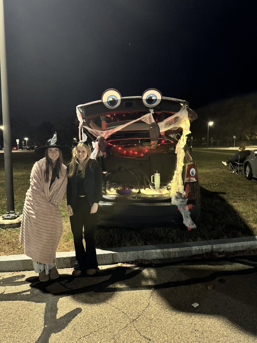 Colleen Terrill (she, hers) tweet media