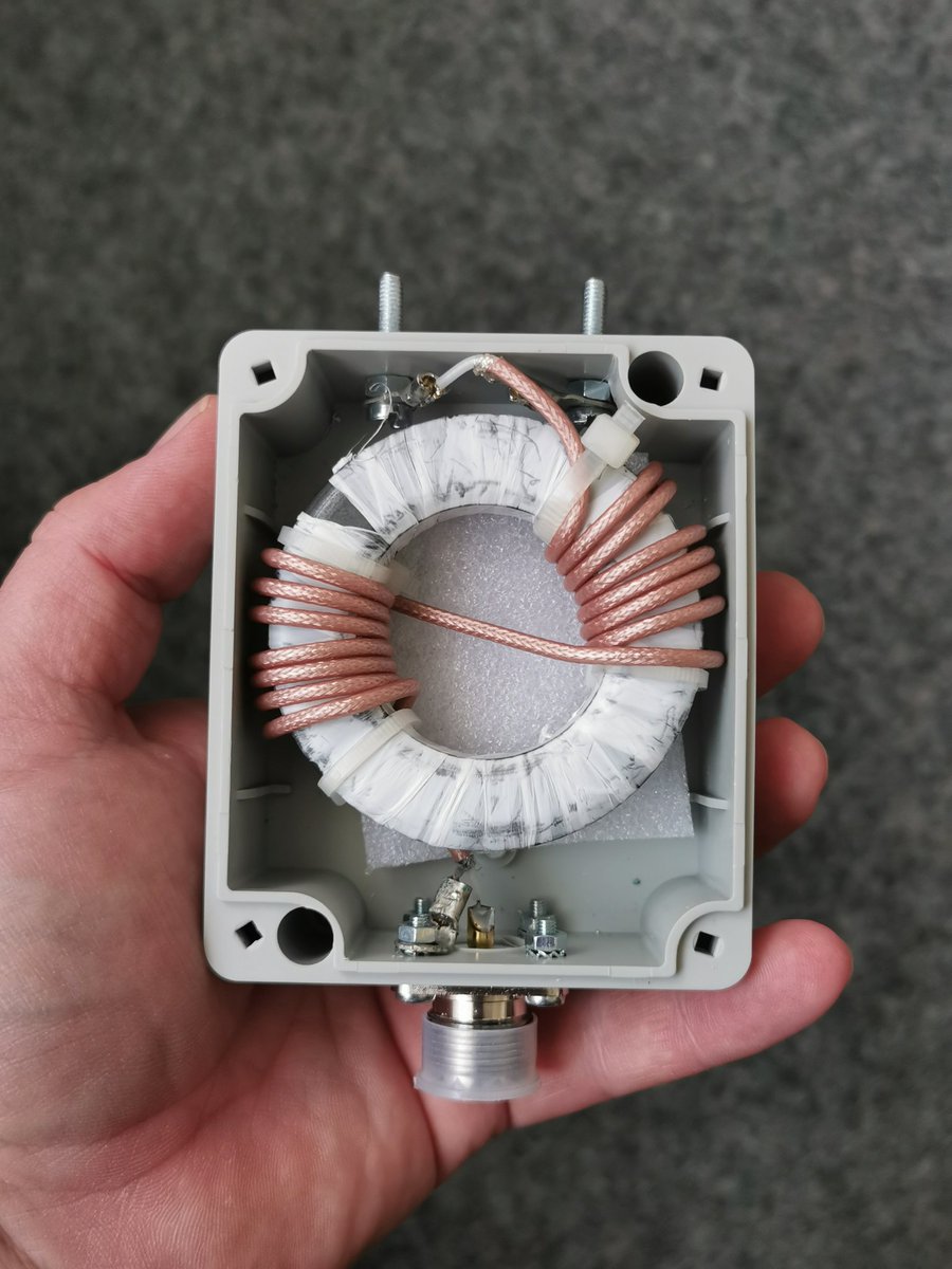 _OK1KAD_'s tweet photo. Ještě poslední příprava.
Prepare for weekend.
#hamradio #radioamatori #radioamateur #RG316 #antenna https://t.co/3Bd1rUQpB7